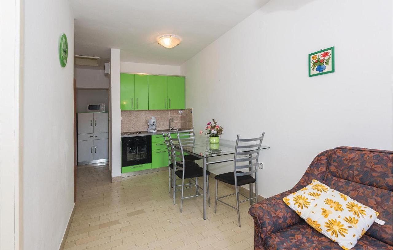 Beautiful Apartment In Rogoznica With Wifi Экстерьер фото