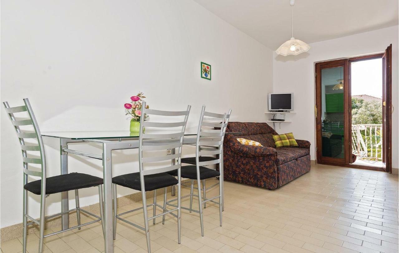Beautiful Apartment In Rogoznica With Wifi Экстерьер фото